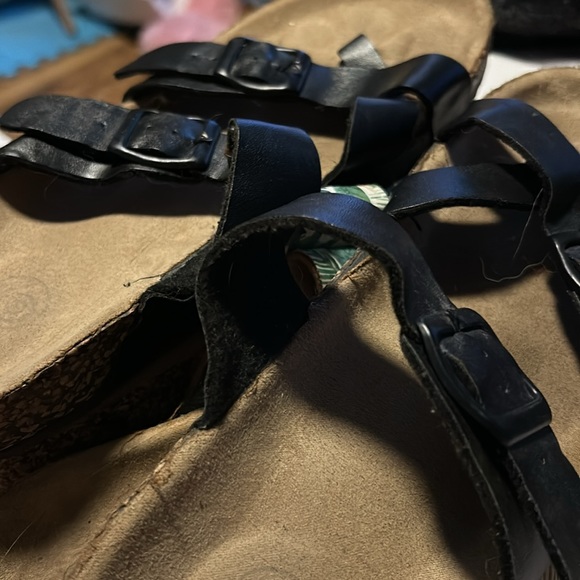 Sandals - Picture 4 of 4